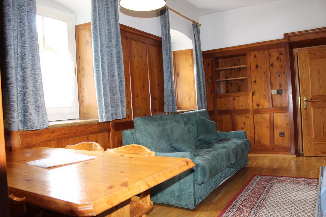 Residenze Sonnenschein Aparthotel Villabassa Bagian luar foto